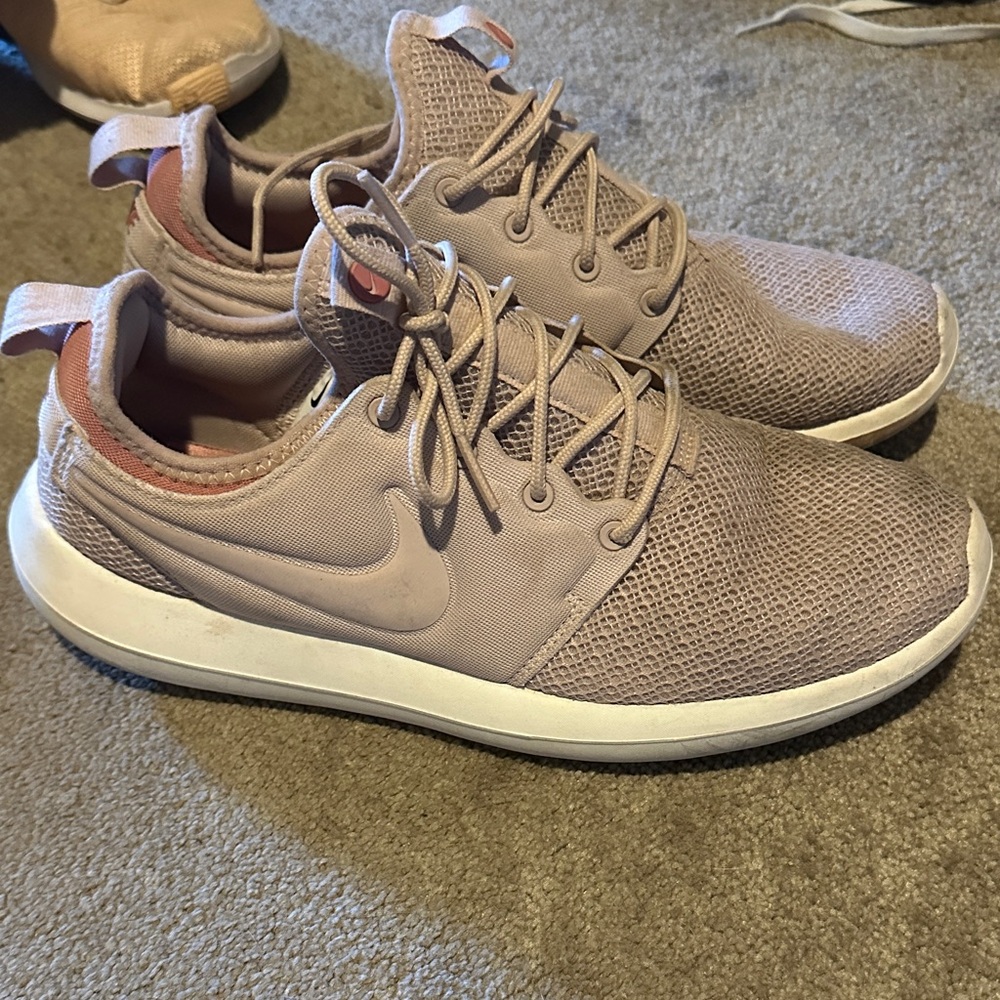 Nike Dusty Pink Athletic Shoes